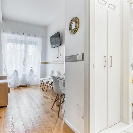 Apartmán Milano Vetra-Parco Delle Basiliche 2 Pax- Wifi- Banfi Exteriér fotografie